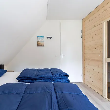 Holiday home New With Sauna Near The Water Simonshaven