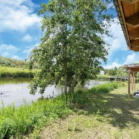 Holiday home New With Sauna Near The Water *