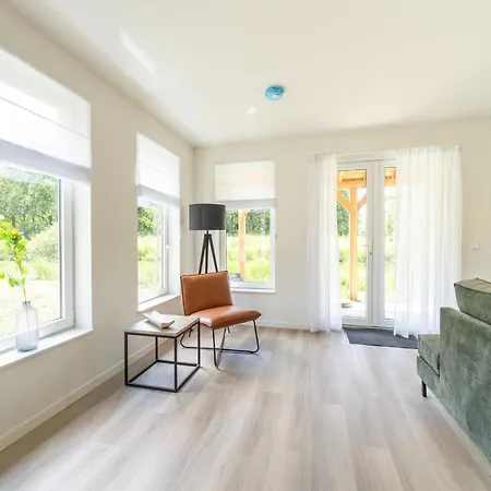 別荘 By Simonshaven